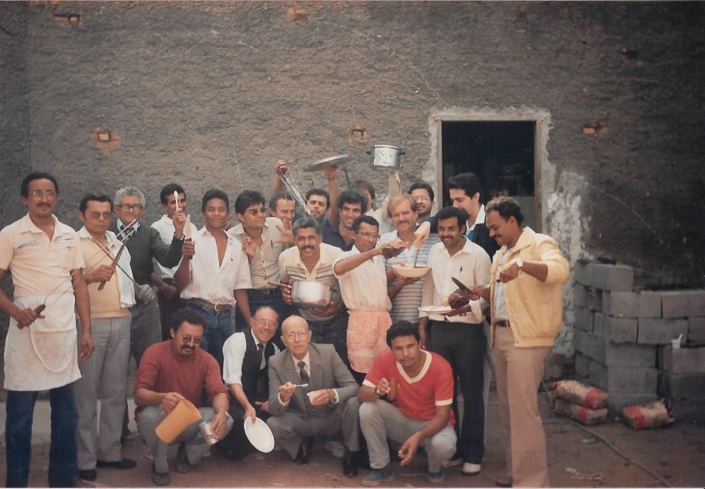 Nossa história | Foto: arquivo histórico IPD | Mutirão com churrasco